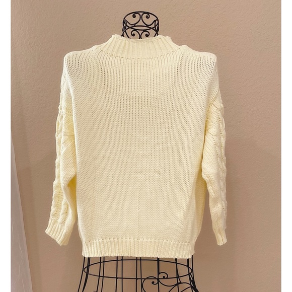 LAST ONE! Turtle Neck Cable Knit Sweater - Picture 9 of 10